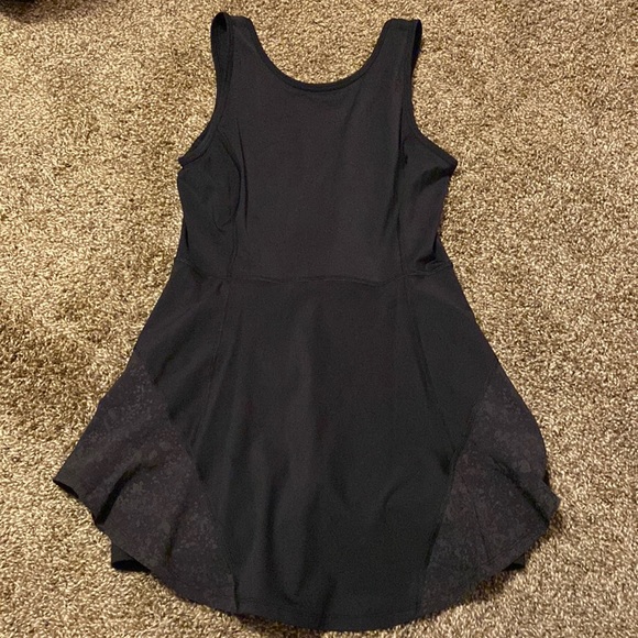 lululemon athletica Dresses & Skirts - NWOT Lululemon Serene Stride Dress